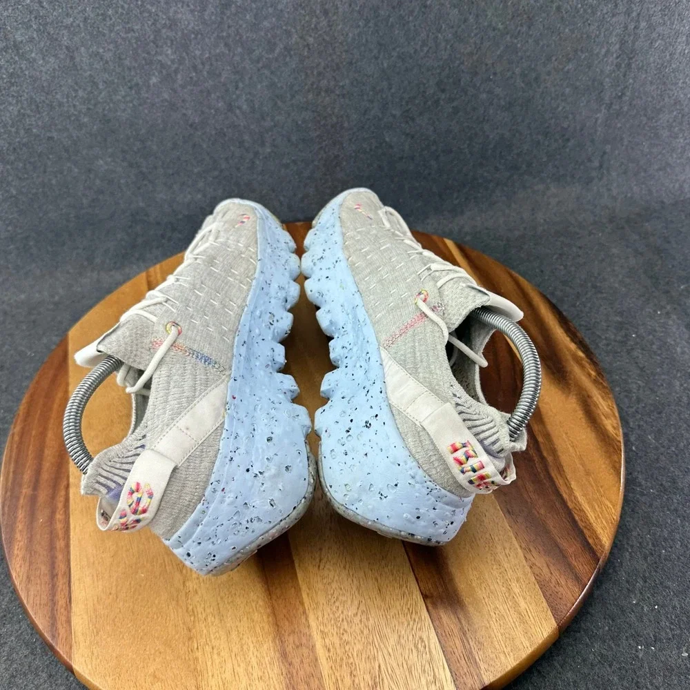 Nike Space Hippie 04 Be True Men's Sz 8 Low Top Sneakers Gray/Blue CZ6398-102